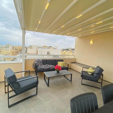 The Blue Mill Penthouse With Beautiful Views Apartment Naxxar Exterior foto