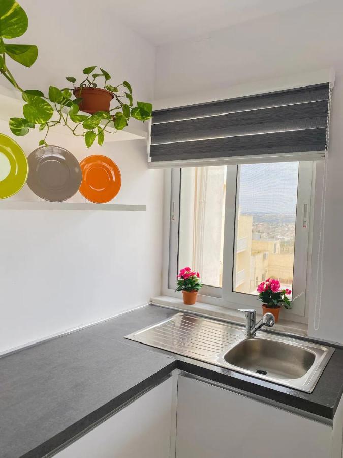 The Blue Mill Penthouse With Beautiful Views Apartment Naxxar Exterior foto